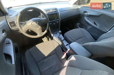 Седан Toyota Corolla 2007 в 