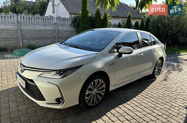 Седан Toyota Corolla 2020 в Києві