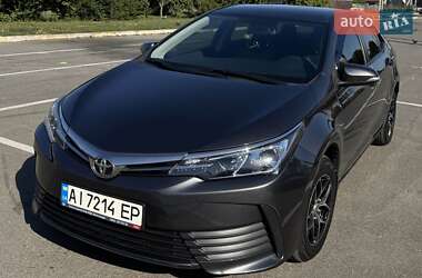 Седан Toyota Corolla 2017 в Буче