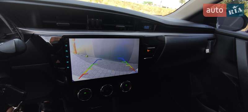 Седан Toyota Corolla 2016 в Хмельницком