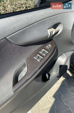 Седан Toyota Corolla 2007 в  фото 8 Седан Toyota Corolla 2007 в