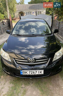 Седан Toyota Corolla 2008 в Рівному