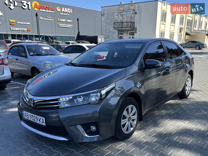 Седан Toyota Corolla 2013 в Вінниці фото Седан Toyota Corolla 2013 в Вінниці