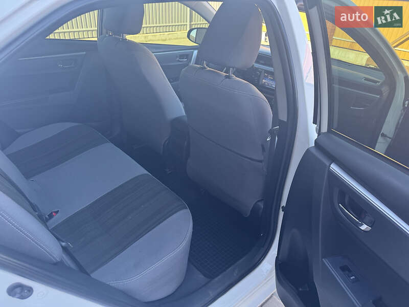 Седан Toyota Corolla 2016 в Одессе