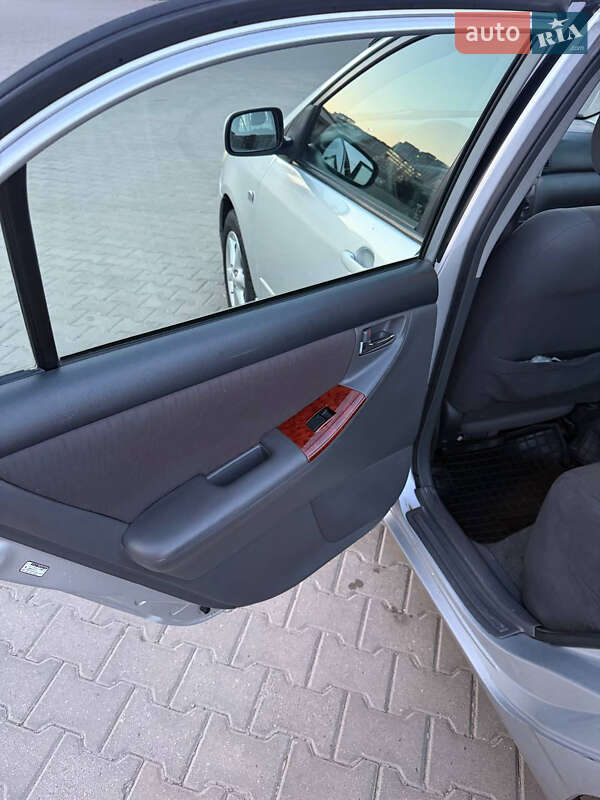 Седан Toyota Corolla 2007 в Одесі