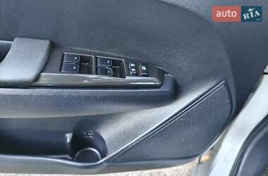 Универсал Toyota Corolla 2015 в 
