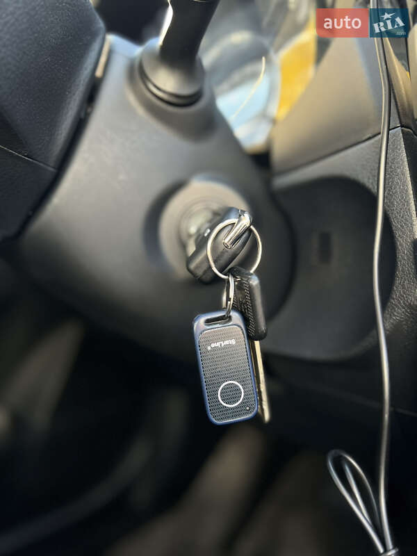 Седан Toyota Corolla 2015 в Києві фото 30 Седан Toyota Corolla 2015 в Києві