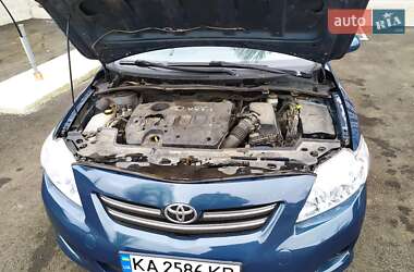 Седан Toyota Corolla 2008 в 