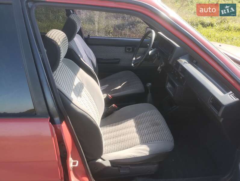 Лифтбек Toyota Corolla 1987 в Черкассах