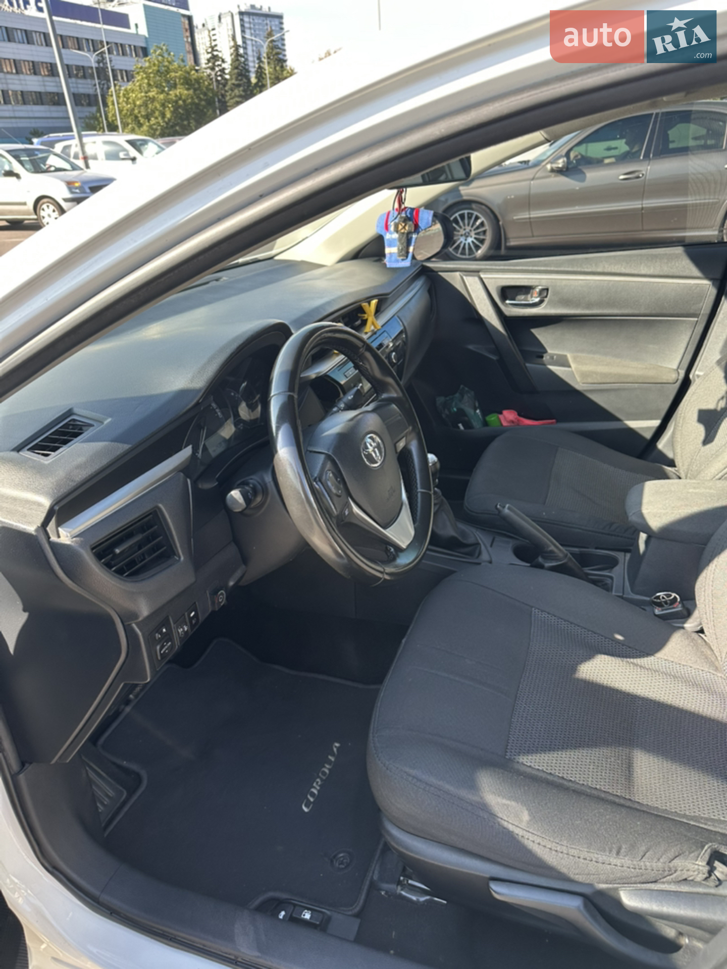 2015 Toyota Corolla - мініатюра 19