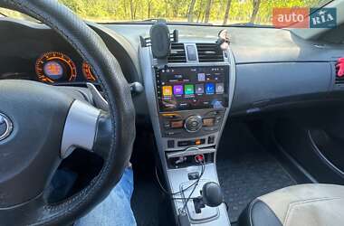 Седан Toyota Corolla 2008 в  фото 7 Седан Toyota Corolla 2008 в