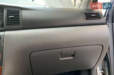 Седан Toyota Corolla 2006 в 