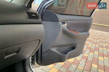 Седан Toyota Corolla 2006 в 