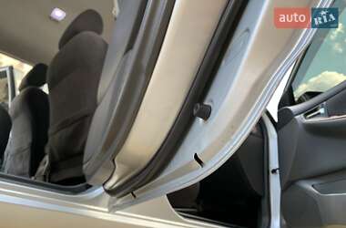 Седан Toyota Corolla 2006 в 