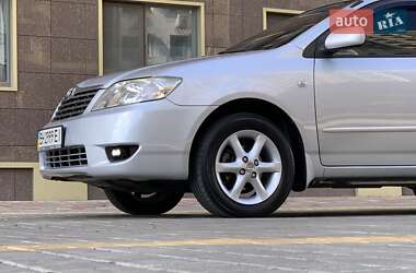 Седан Toyota Corolla 2006 в 