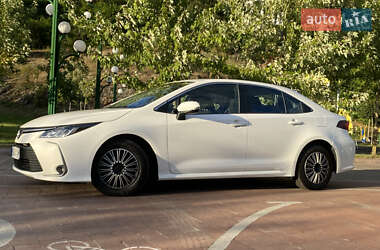Седан Toyota Corolla 2020 в 