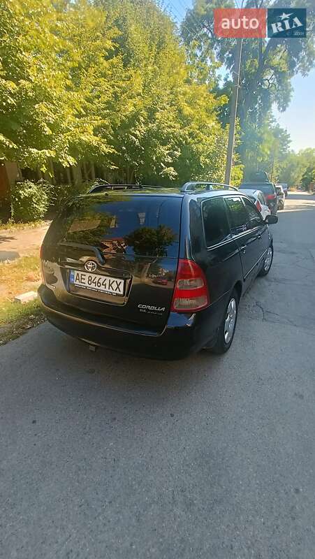 Універсал Toyota Corolla 2004 в Дніпрі