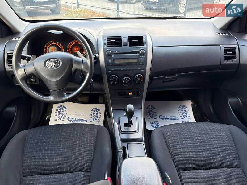 Седан Toyota Corolla 2007 в Виннице