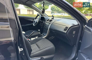 Седан Toyota Corolla 2009 в 
