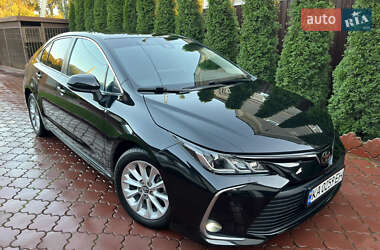 Седан Toyota Corolla 2019 в Броварах