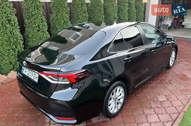 Седан Toyota Corolla 2019 в 