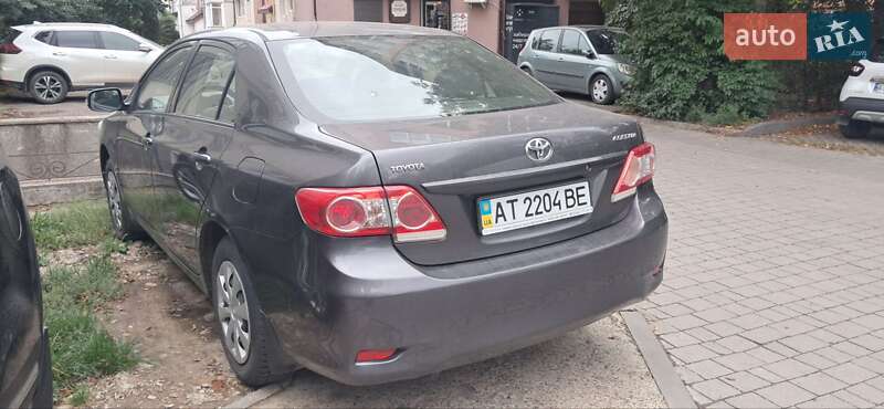 Седан Toyota Corolla 2012 в Ивано-Франковске фото 6 Седан Toyota Corolla 2012 в Ивано-Франковске