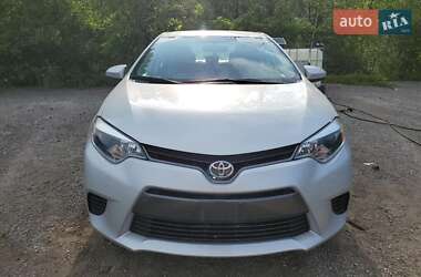 Седан Toyota Corolla 2016 в 