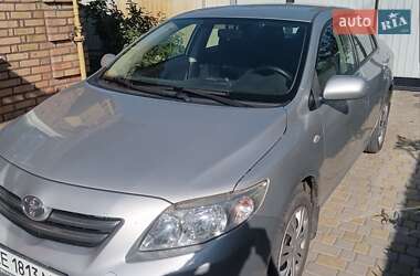 Седан Toyota Corolla 2007 в Никополе