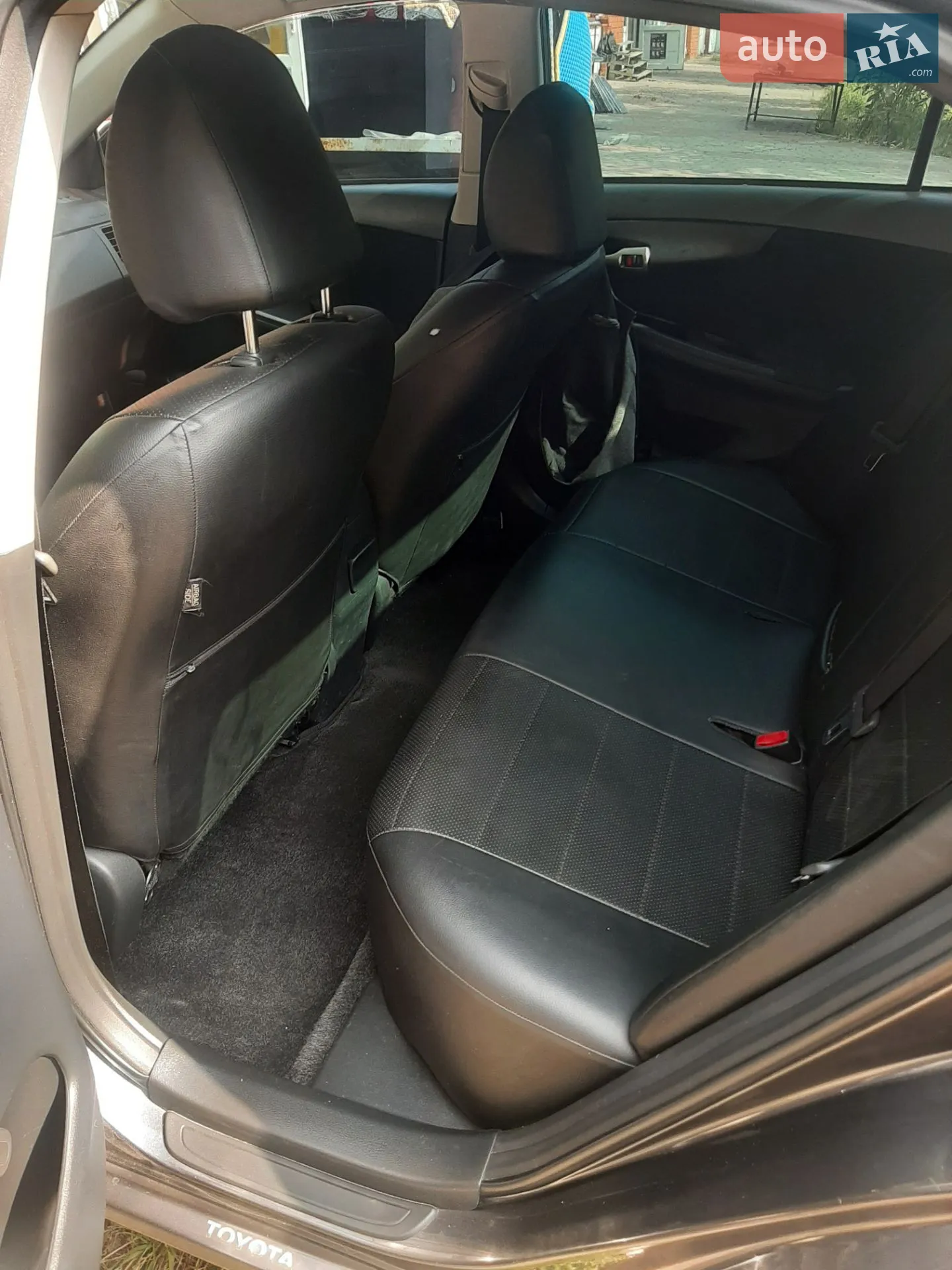 2011 Toyota Corolla - мініатюра 13