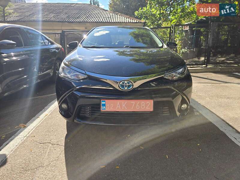 Седан Toyota Corolla 2020 в Києві