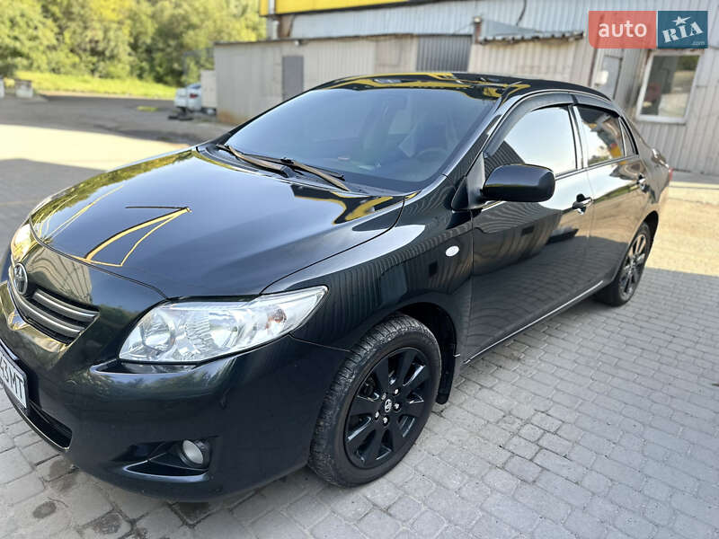 Седан Toyota Corolla 2008 в Харькове