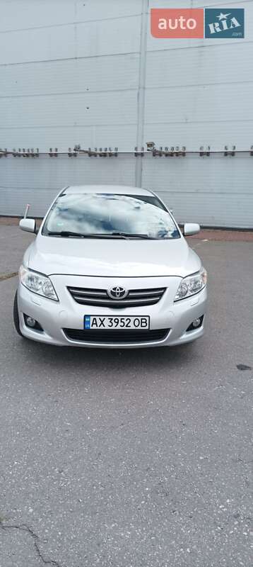 Седан Toyota Corolla 2008 в Харькове