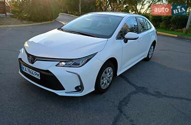 Седан Toyota Corolla 2021 в Киеве