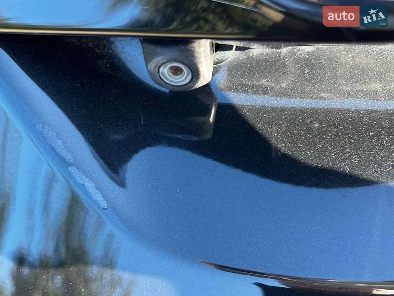 Хетчбек Toyota Corolla 2017 в Рівному