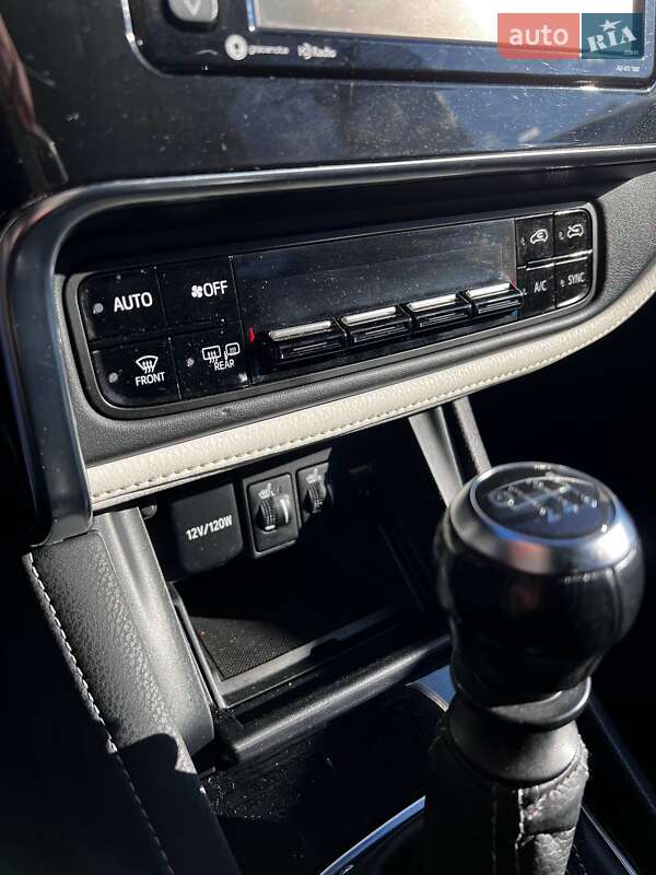 Хетчбек Toyota Corolla 2017 в Рівному