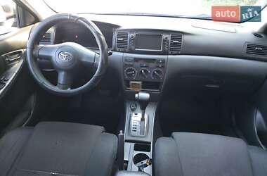Седан Toyota Corolla 2006 в 