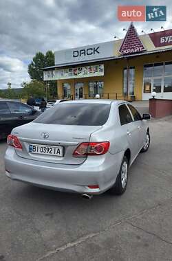 Седан Toyota Corolla 2012 в 