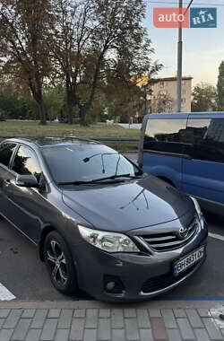 Седан Toyota Corolla 2010 в 