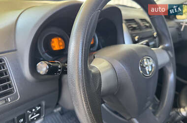 Седан Toyota Corolla 2012 в 