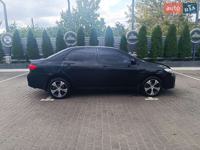 Седан Toyota Corolla 2008 в Харькове