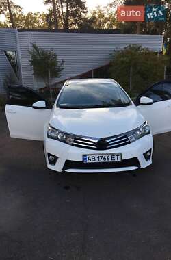 Седан Toyota Corolla 2016 в Виннице