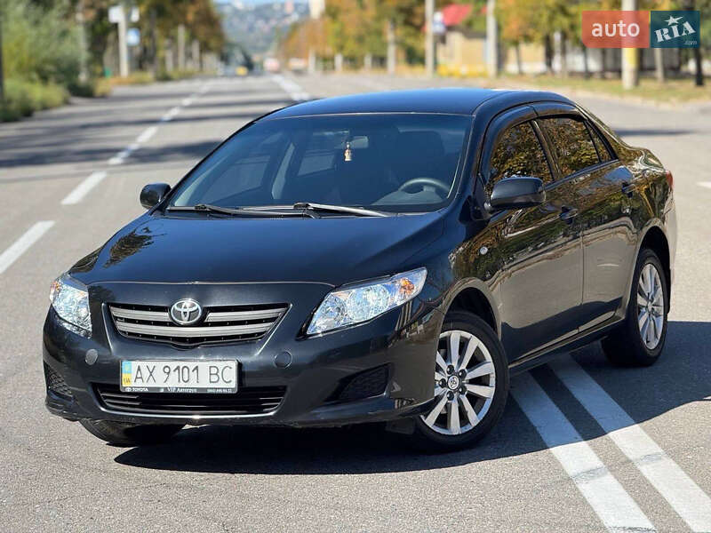Седан Toyota Corolla 2007 в Харькове