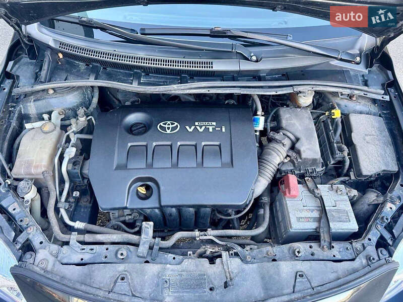 Седан Toyota Corolla 2007 в Харькове