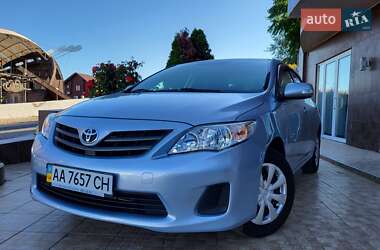 Седан Toyota Corolla 2011 в 