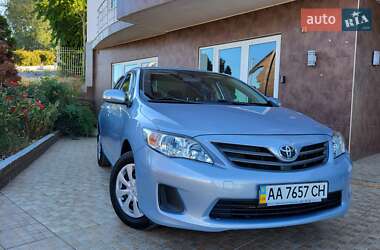 Седан Toyota Corolla 2011 в 