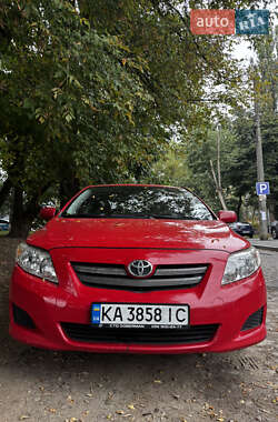 Седан Toyota Corolla 2009 в Киеве
