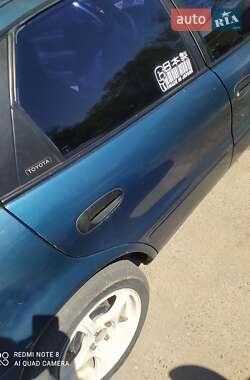 Хэтчбек Toyota Corolla 1994 в 
