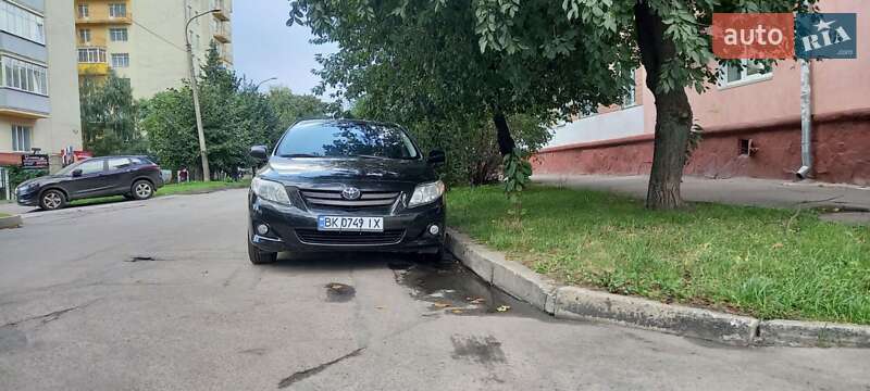 Седан Toyota Corolla 2008 в 