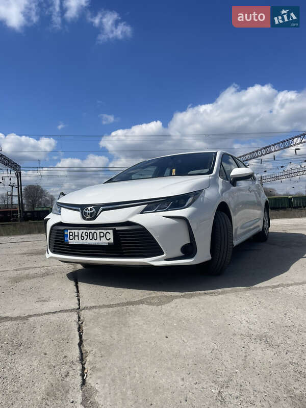 Седан Toyota Corolla 2021 в Подольске