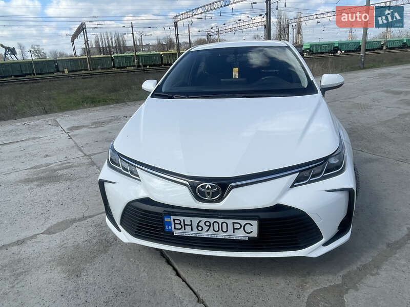 Седан Toyota Corolla 2021 в Подольске